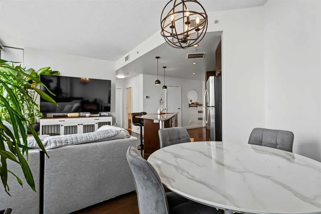 220 12 Avenue SE #705