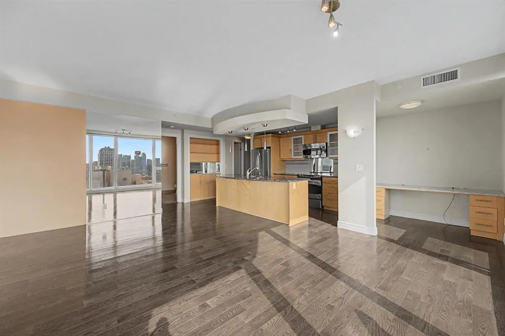 817 15 Avenue SW #2101