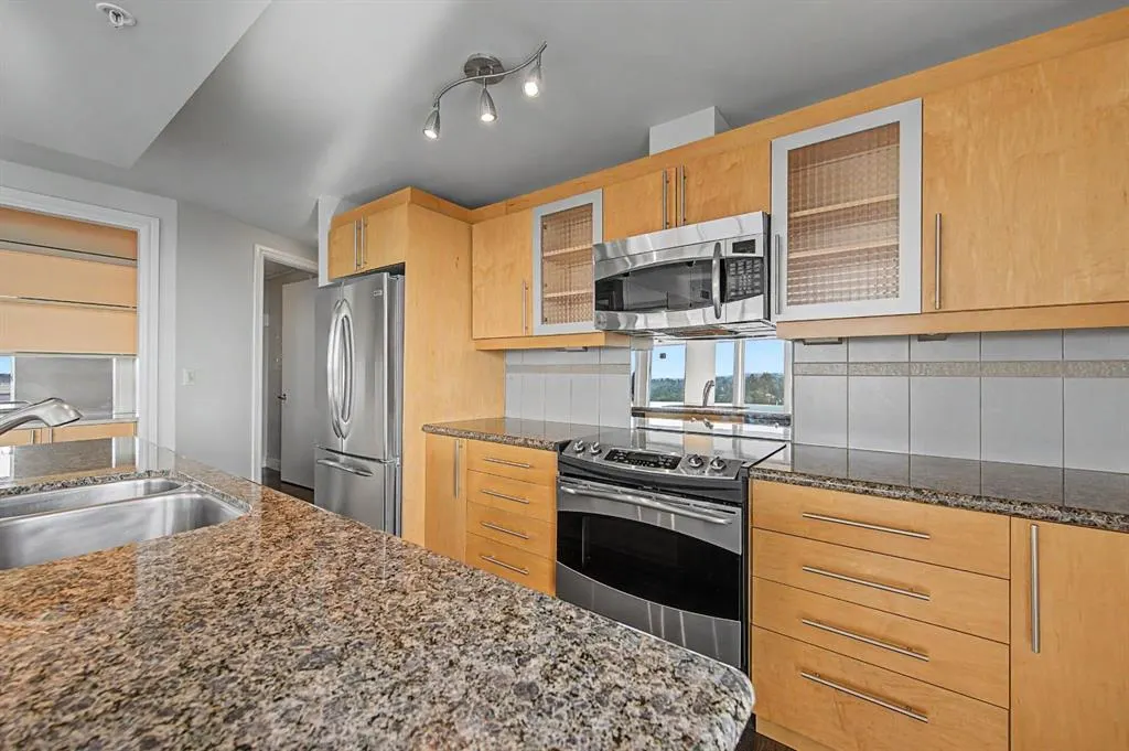 817 15 Avenue SW #2101
