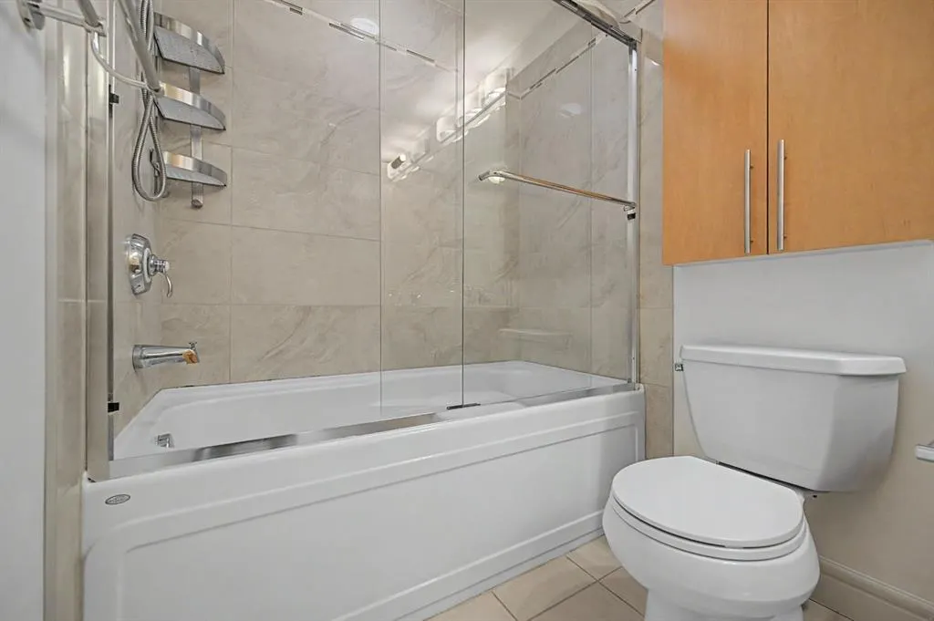817 15 Avenue SW #2101