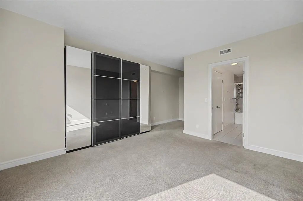 817 15 Avenue SW #2101
