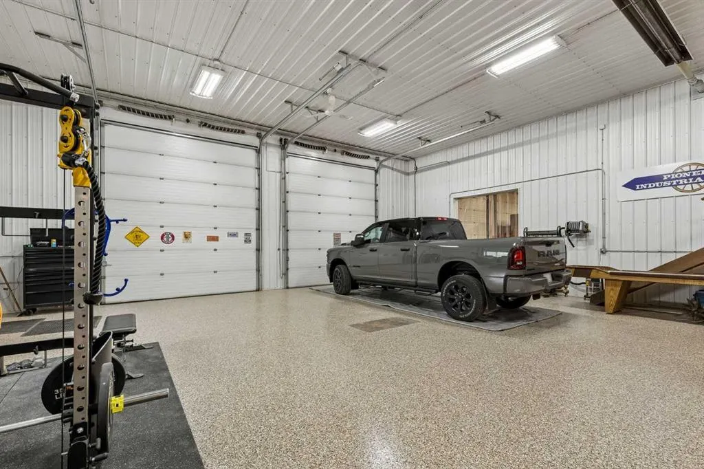 272011 Range Road 275 #A