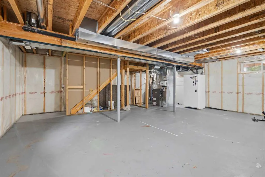 107 Brightonstone Common SE