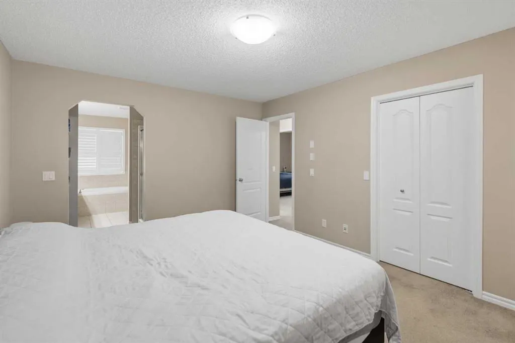 107 Brightonstone Common SE