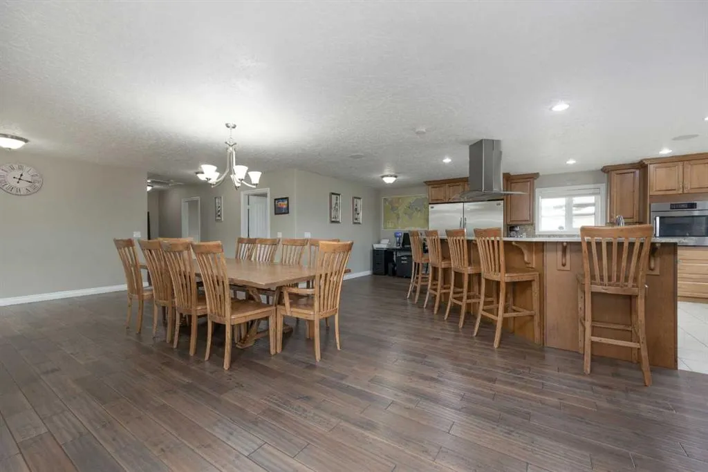 125 Beardsley Crescent