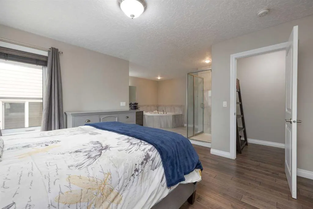 125 Beardsley Crescent