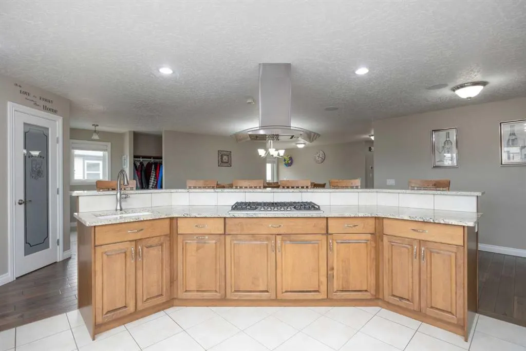 125 Beardsley Crescent