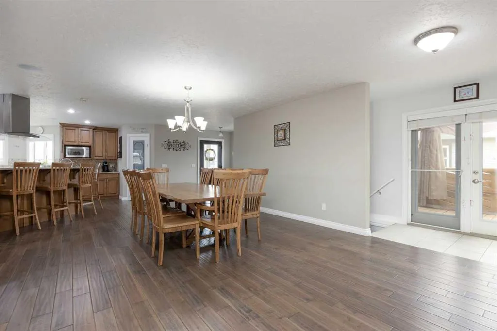 125 Beardsley Crescent