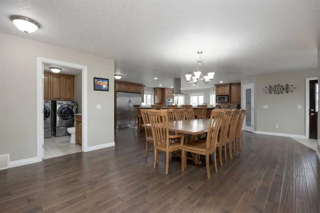 125 Beardsley Crescent