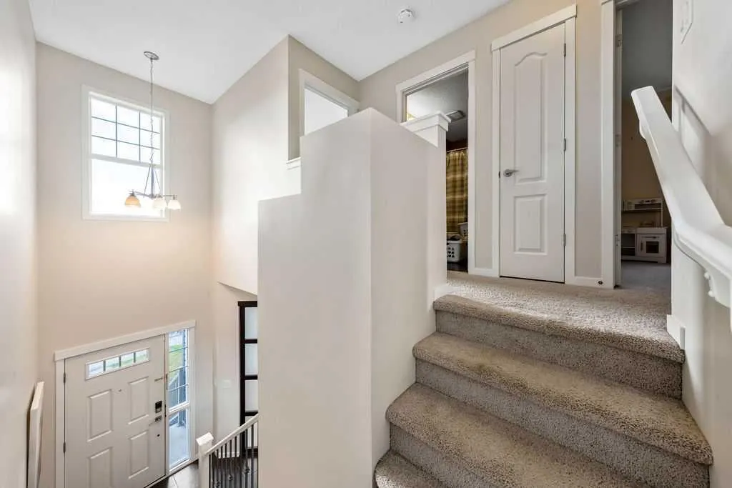 132 Evansborough Way NW