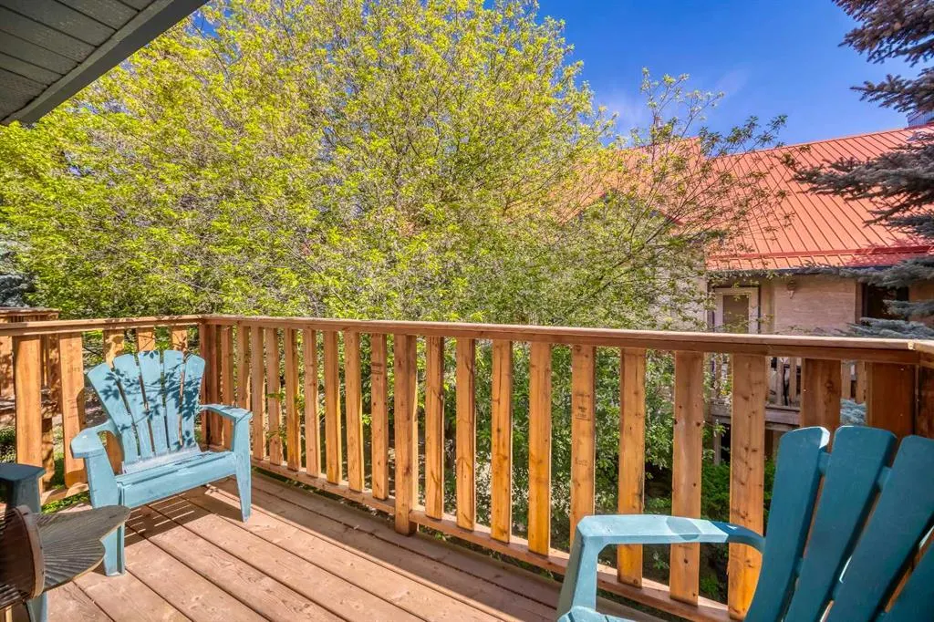 1720 Bow Valley Trail #114