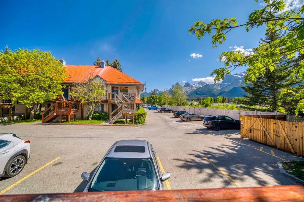 1720 Bow Valley Trail #114