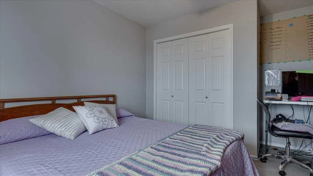 3 Broadway Rise #410