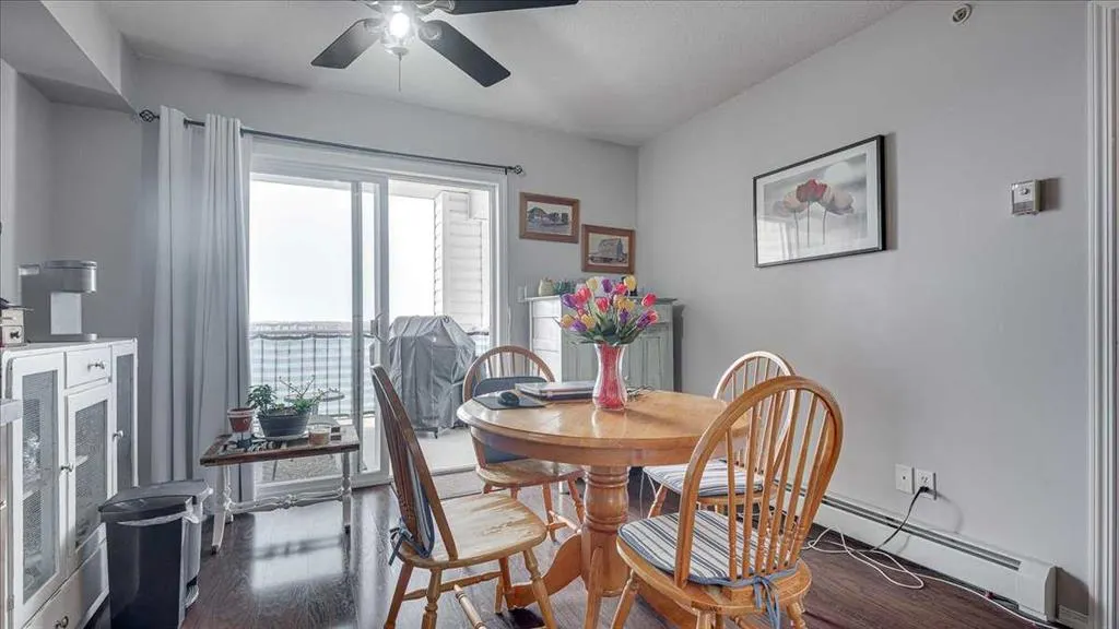 3 Broadway Rise #410
