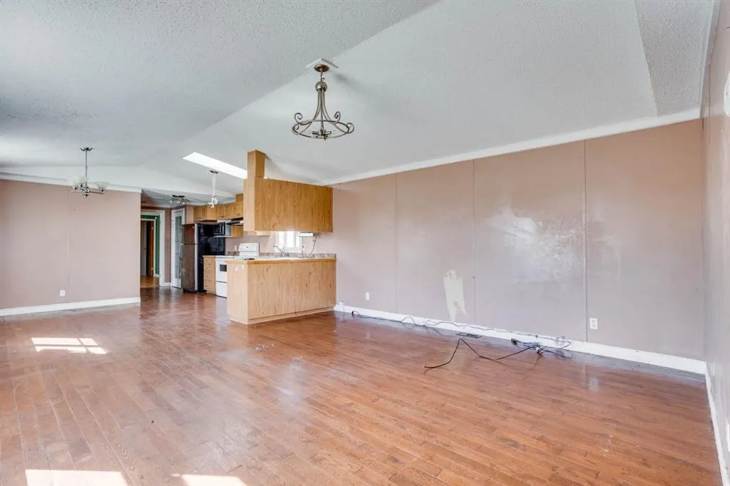 248 Palomino Close