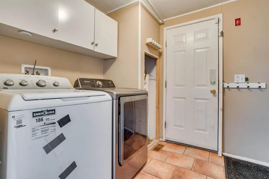 248 Palomino Close