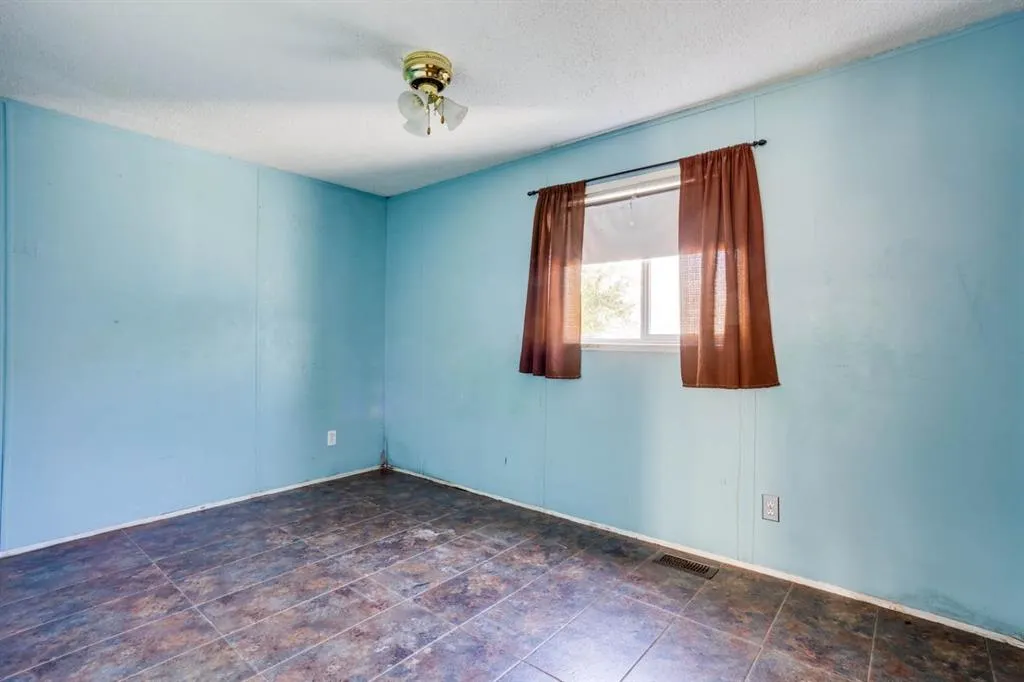248 Palomino Close