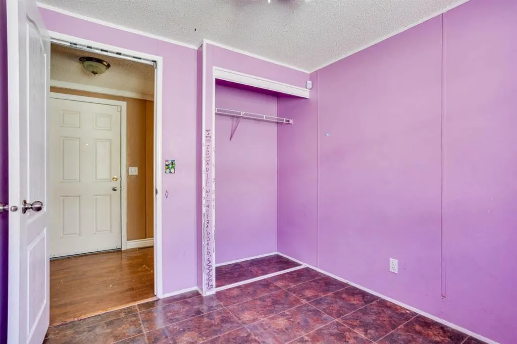 248 Palomino Close