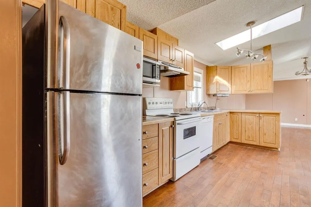 248 Palomino Close