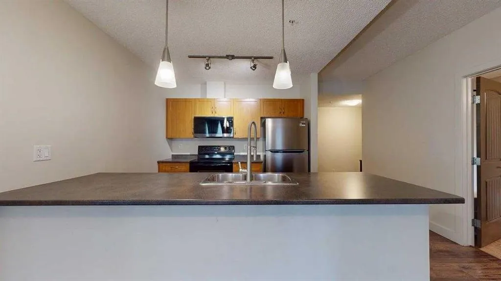 136C Sandpiper Road #104