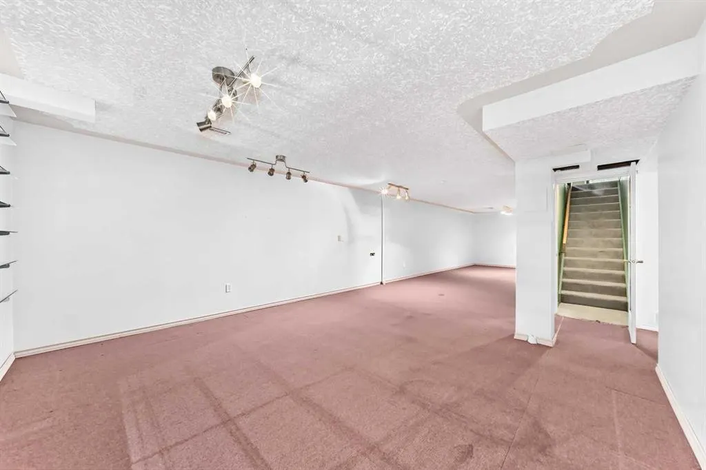 128 Erin Woods Drive SE