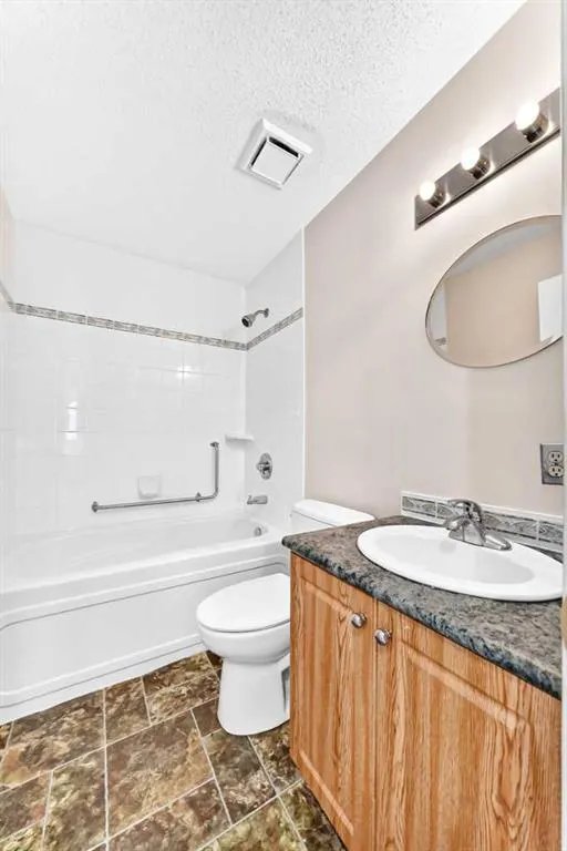 128 Erin Woods Drive SE