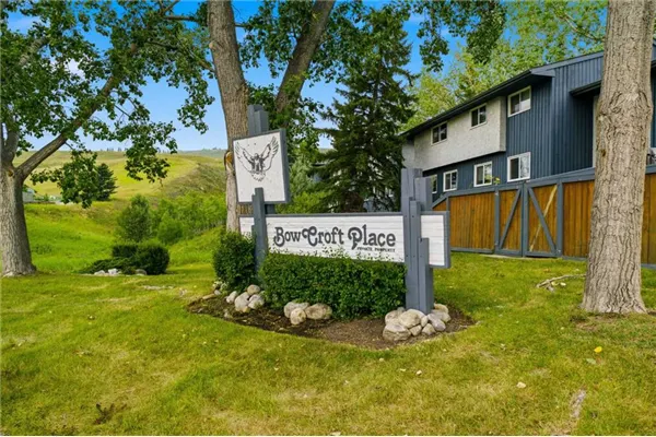 800 Bowcroft Place