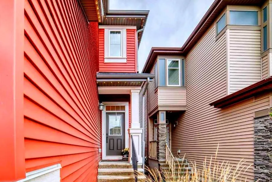 313 Walgrove Terrace SE