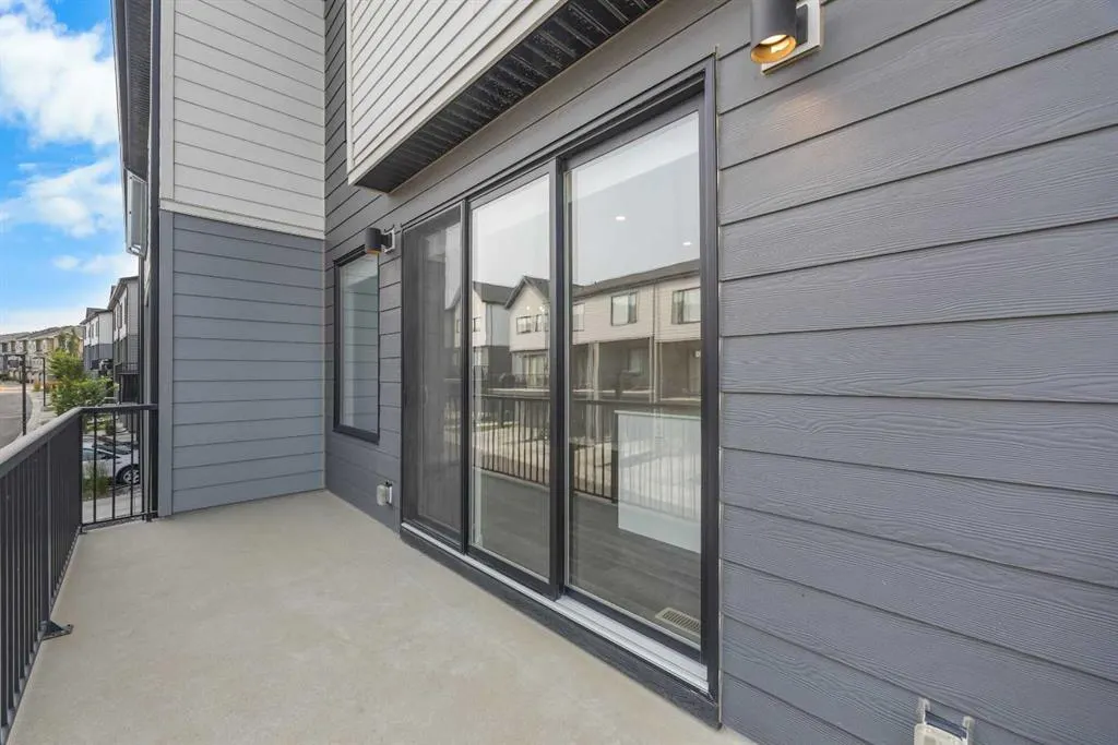 615 Evanston Link NW