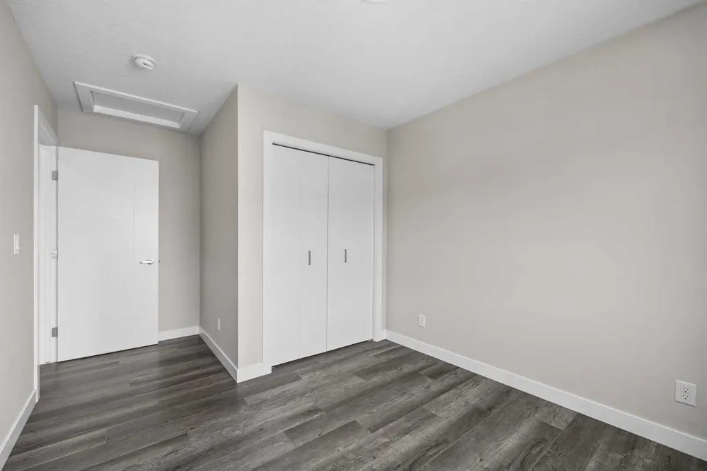 615 Evanston Link NW