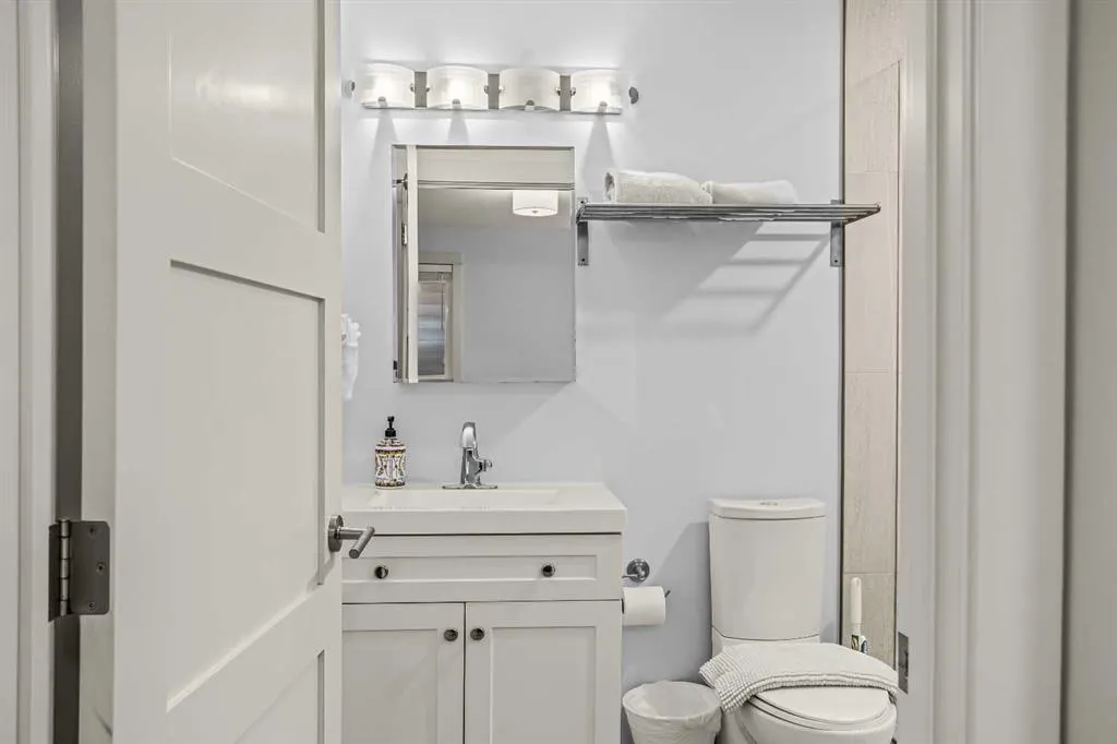1406 2nd Avenue #1