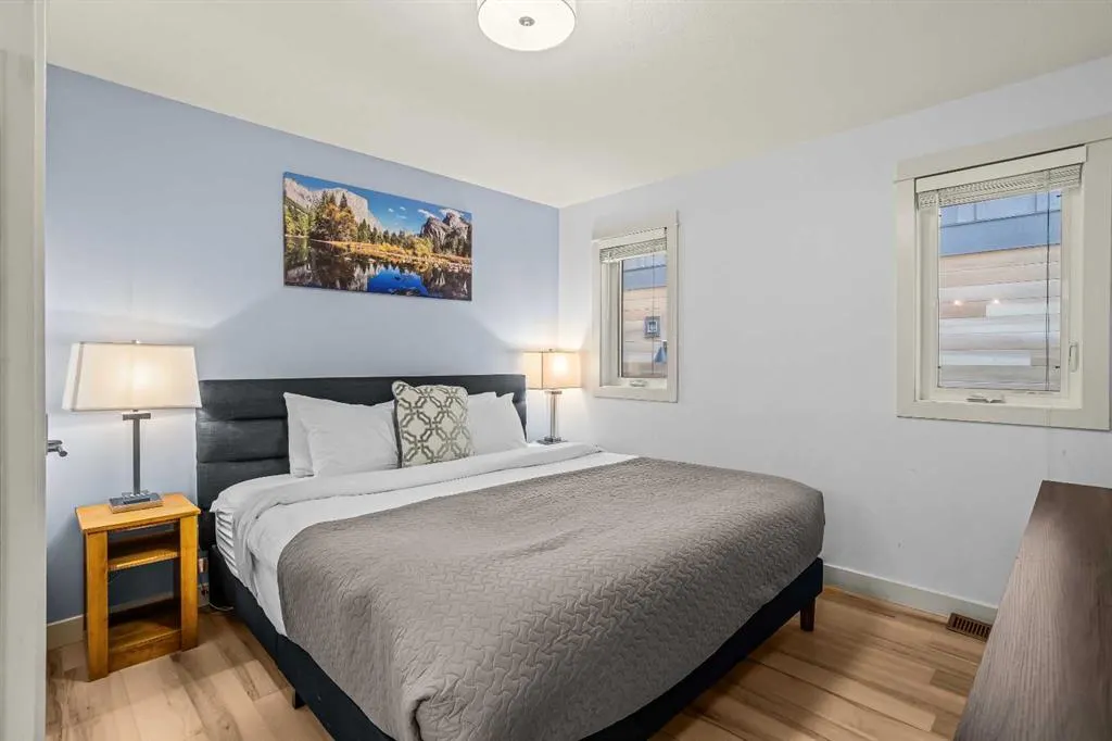 1406 2nd Avenue #1