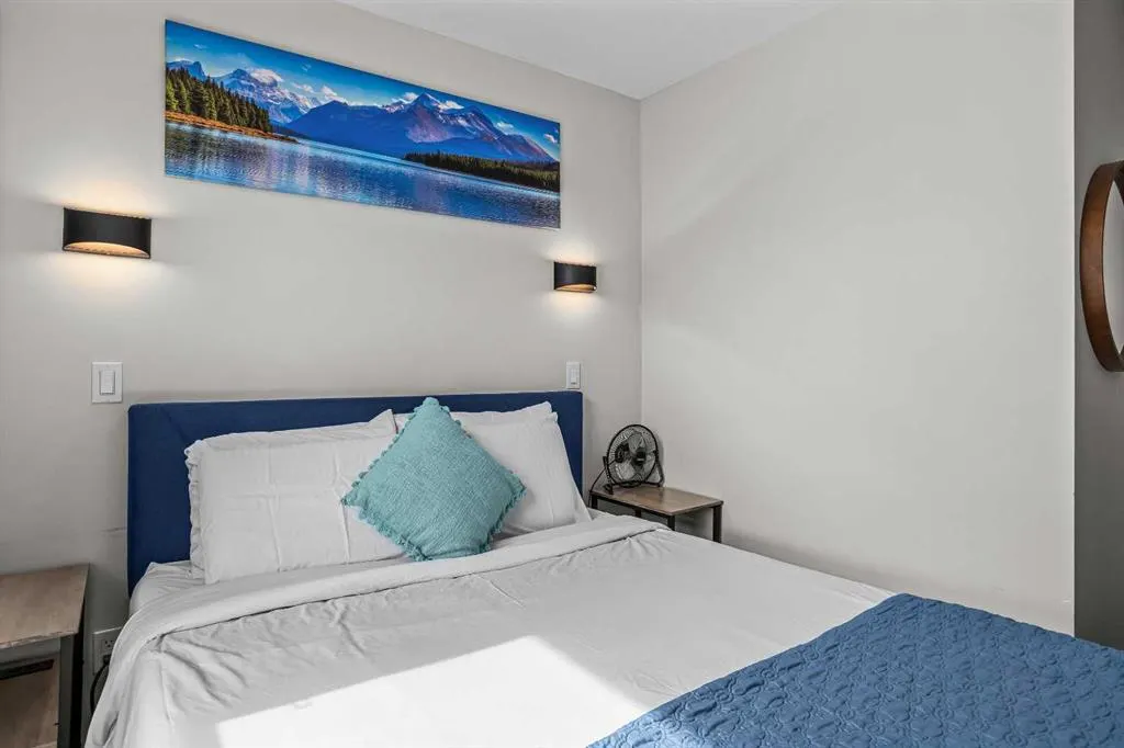 105 Kananaskis Way #207