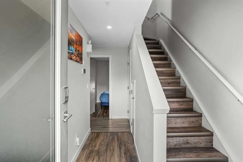 105 Kananaskis Way #207