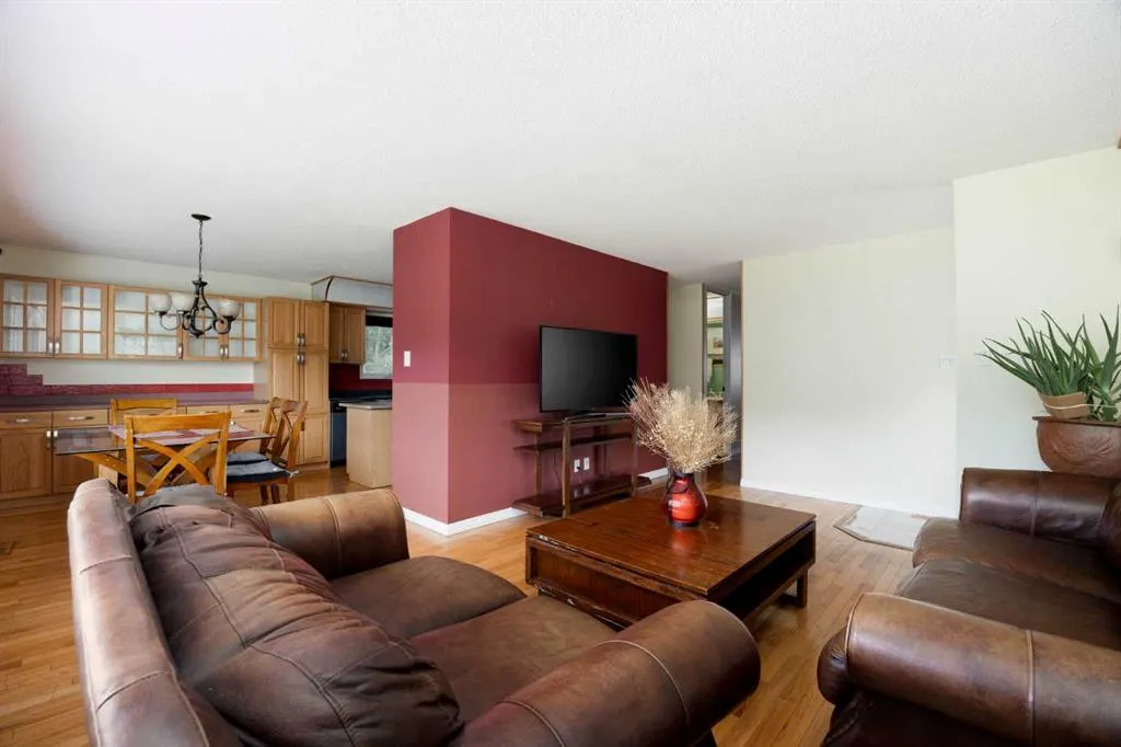 14 Saunderson Avenue