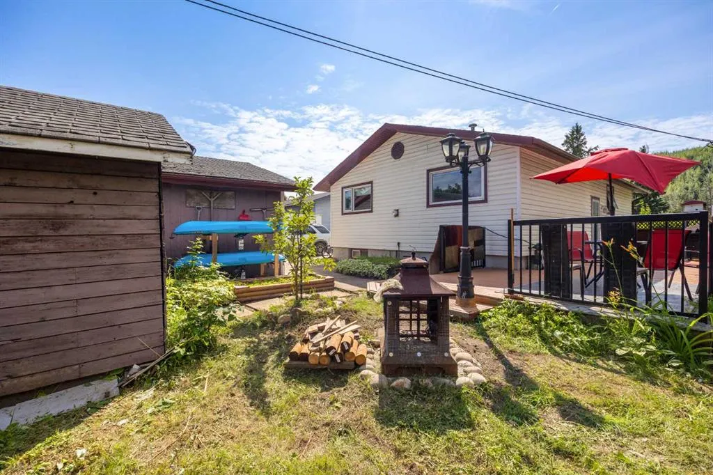 14 Saunderson Avenue