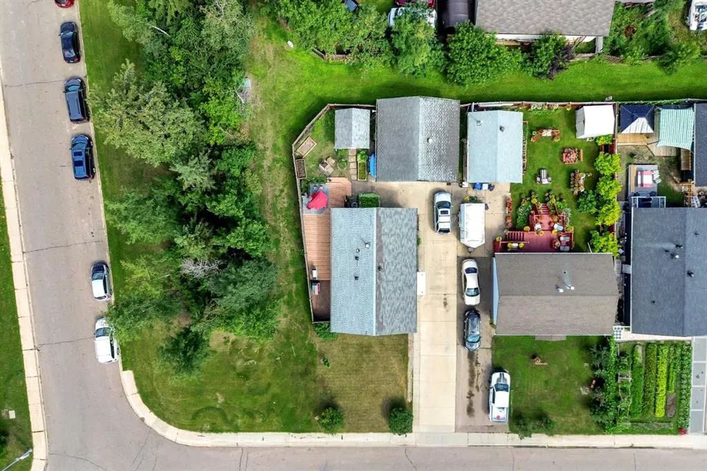 14 Saunderson Avenue