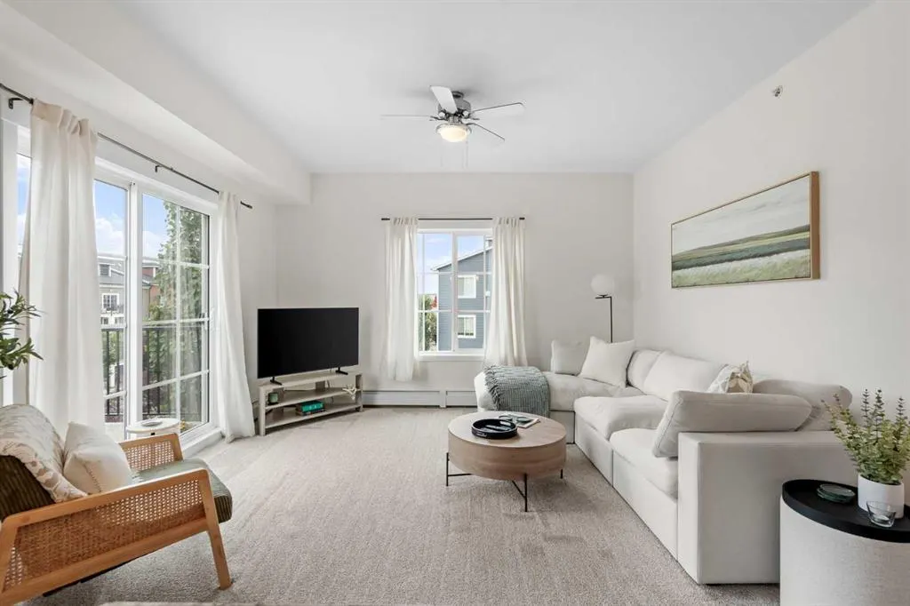 99 Copperstone Park SE #4418