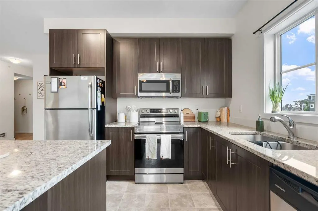 99 Copperstone Park SE #4418