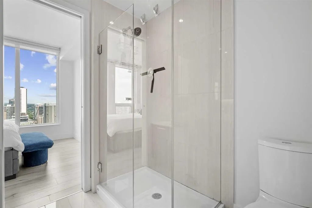 901 10 Avenue SW #2206