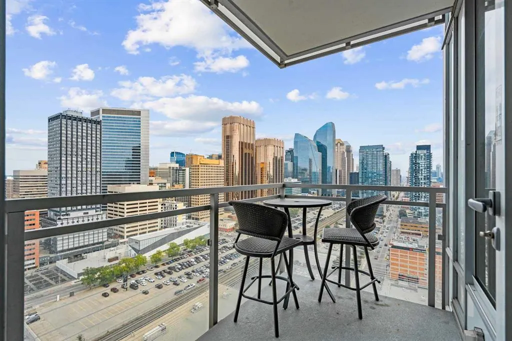 901 10 Avenue SW #2206