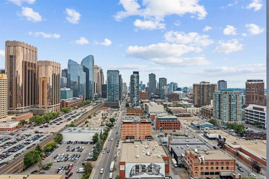 901 10 Avenue SW #2206