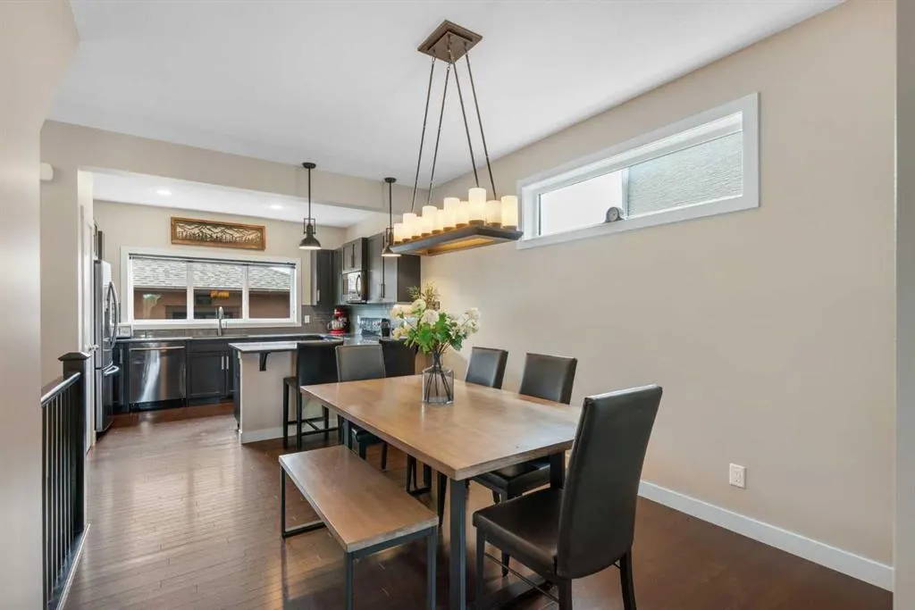 360 Marquis Heights SE
