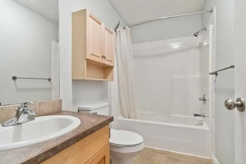 221 Ash Way