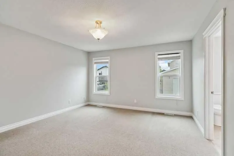 221 Ash Way