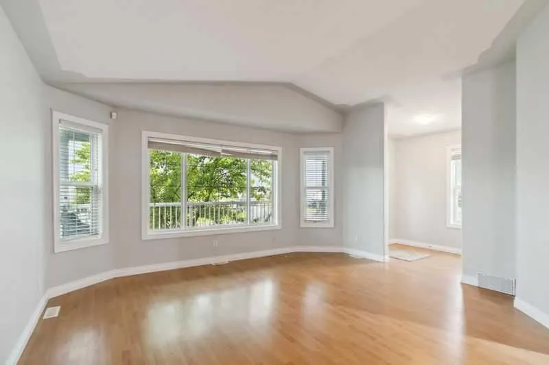 221 Ash Way