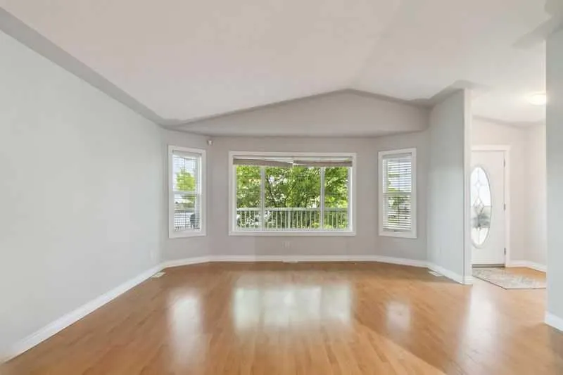 221 Ash Way