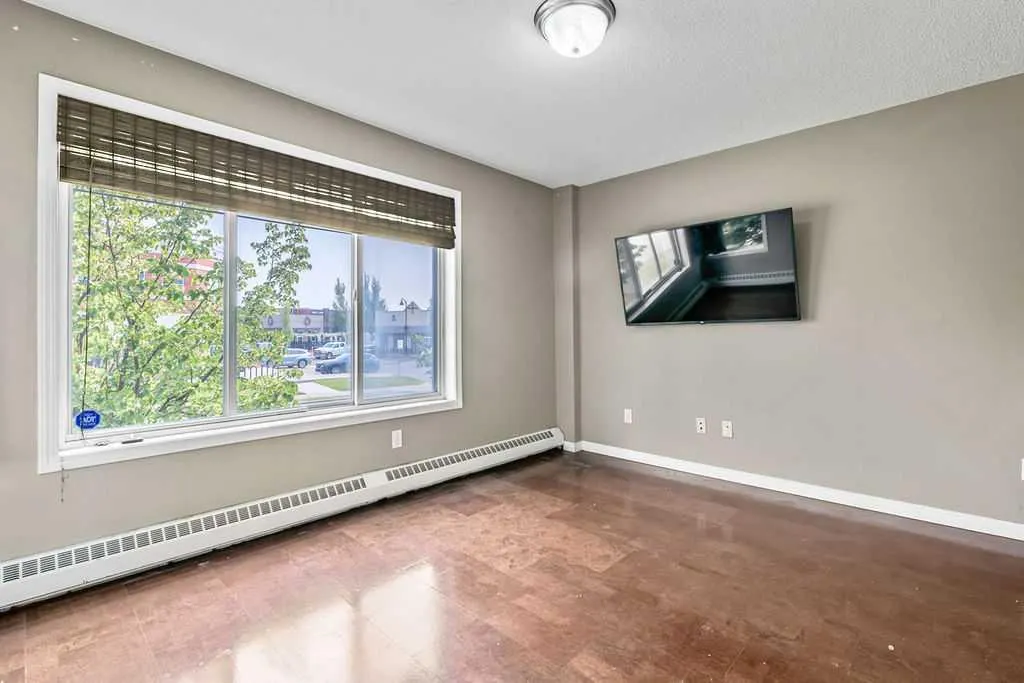 21 Mckenzie Towne Gate SE #2