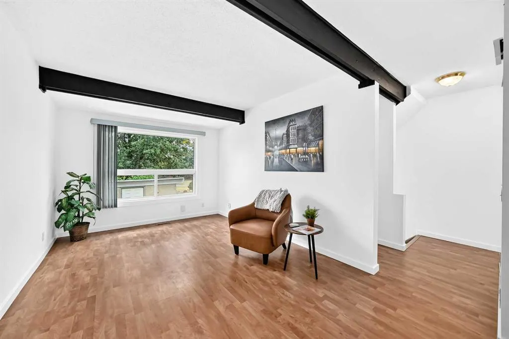 11010 Bonaventure Drive SE #403