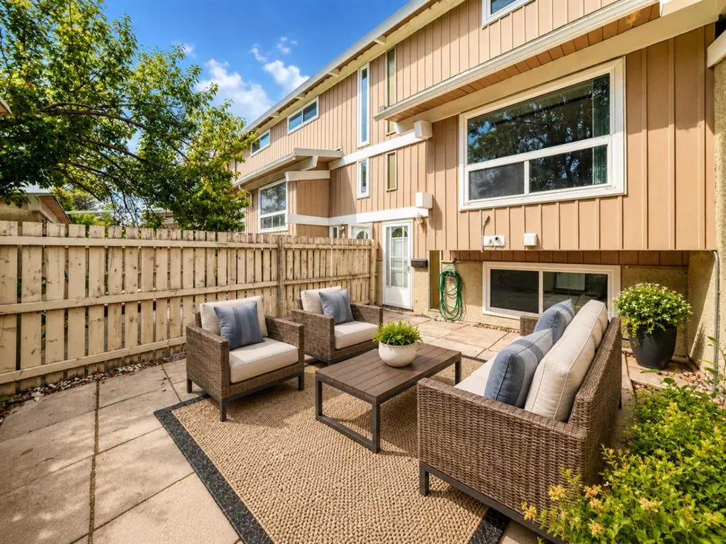11010 Bonaventure Drive SE #403